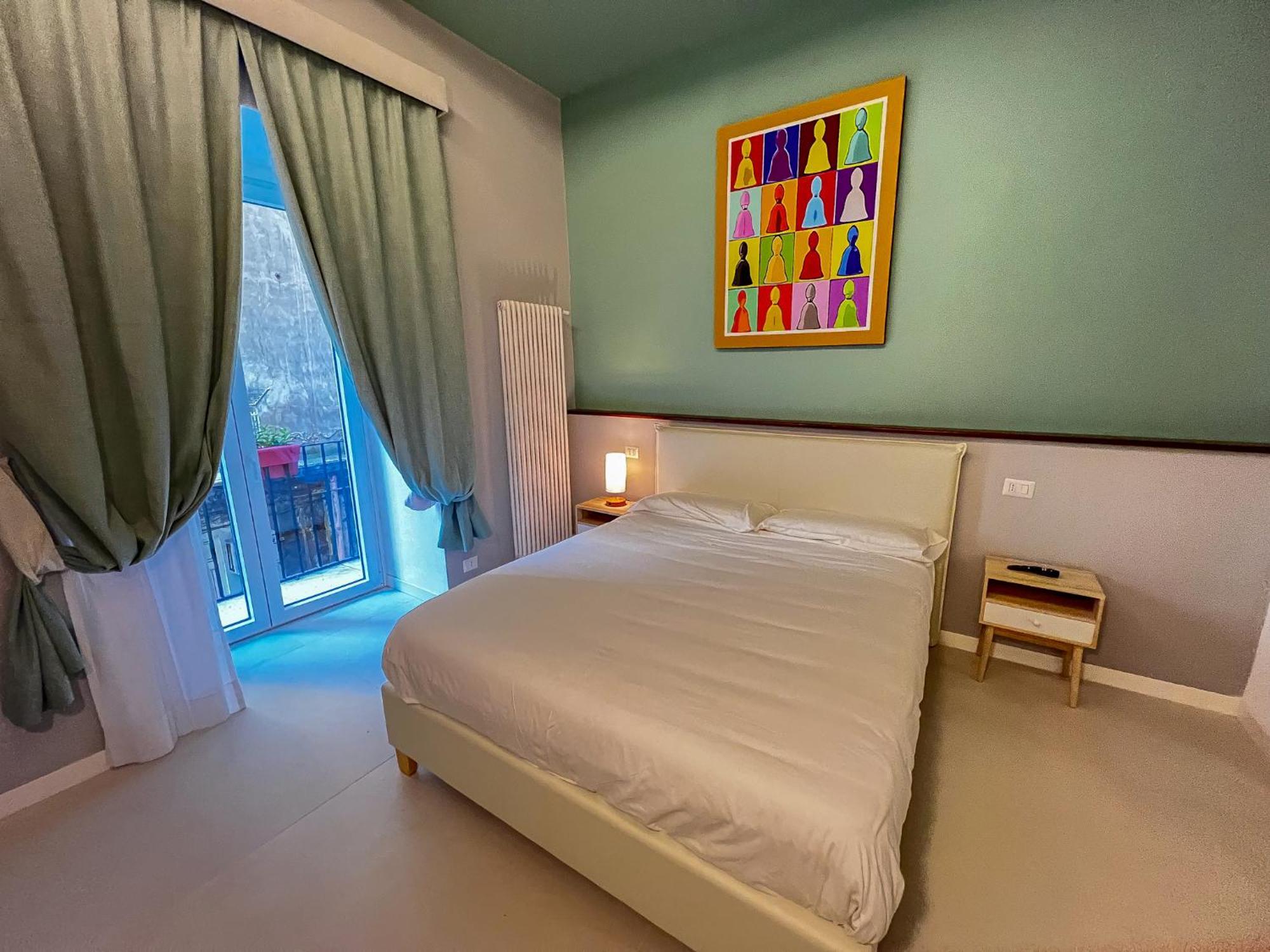 Bed & Breakfast Spaccanapoli 56 Exteriör bild